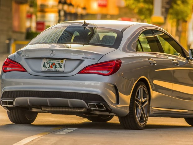 Mercedes car wallpapers